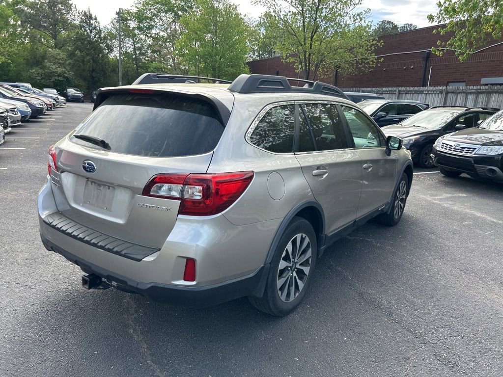 Used 2015 Subaru Outback 2.5i Limited image 4