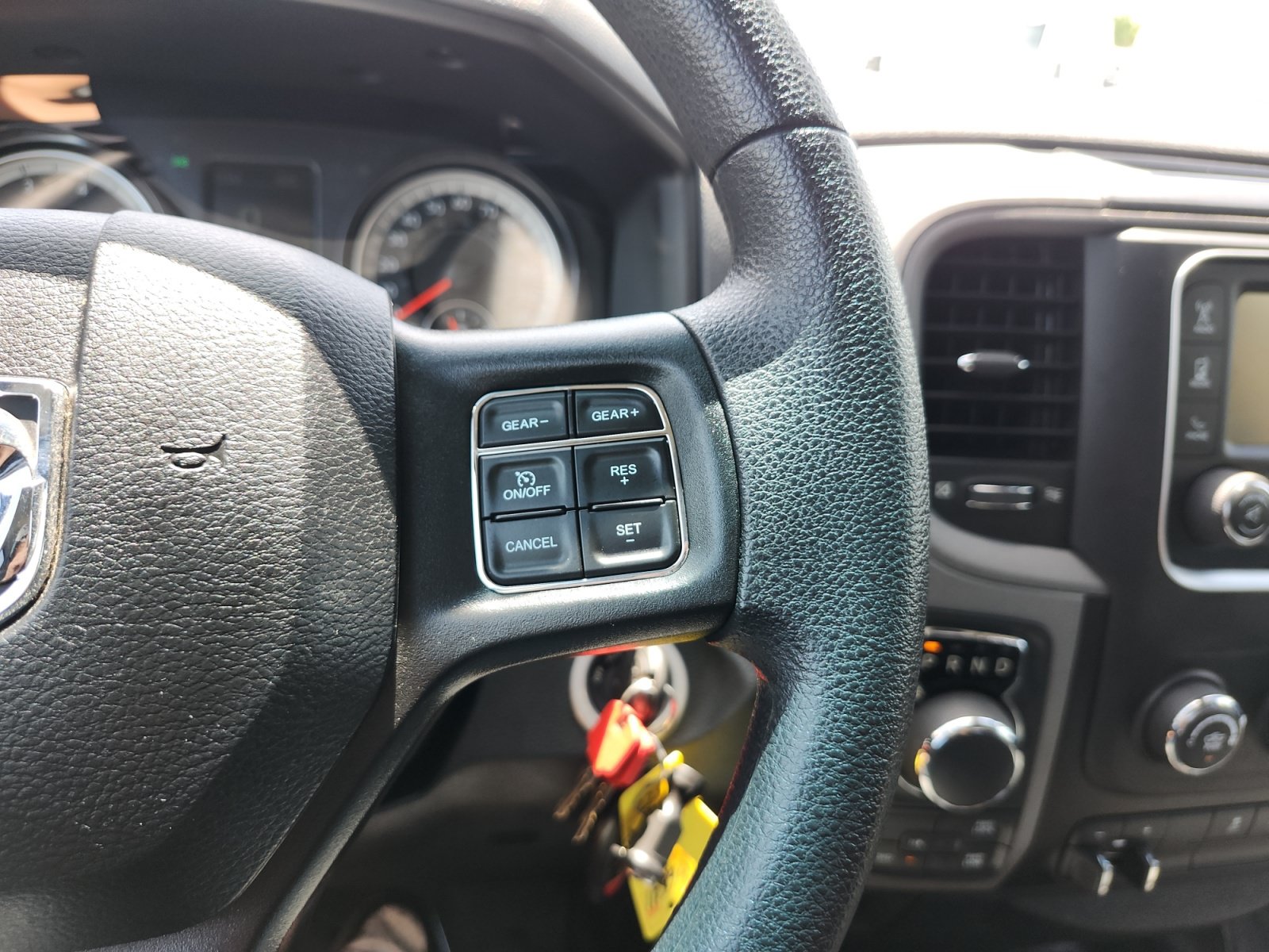 Used 2018 RAM 1500 Tradesman AWD/4WD image 19