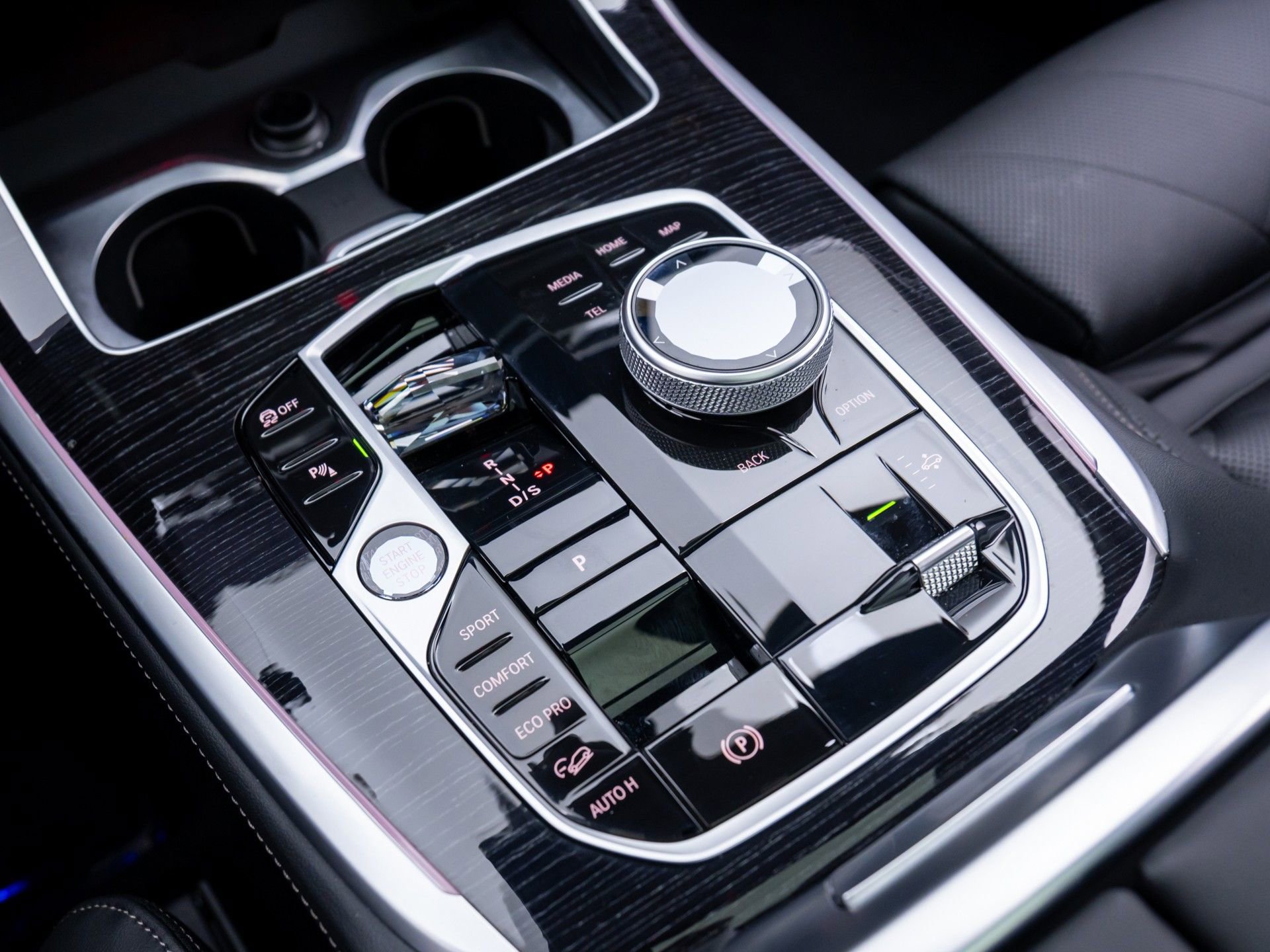 Certified 2025 BMW X7 xDrive40i image 30