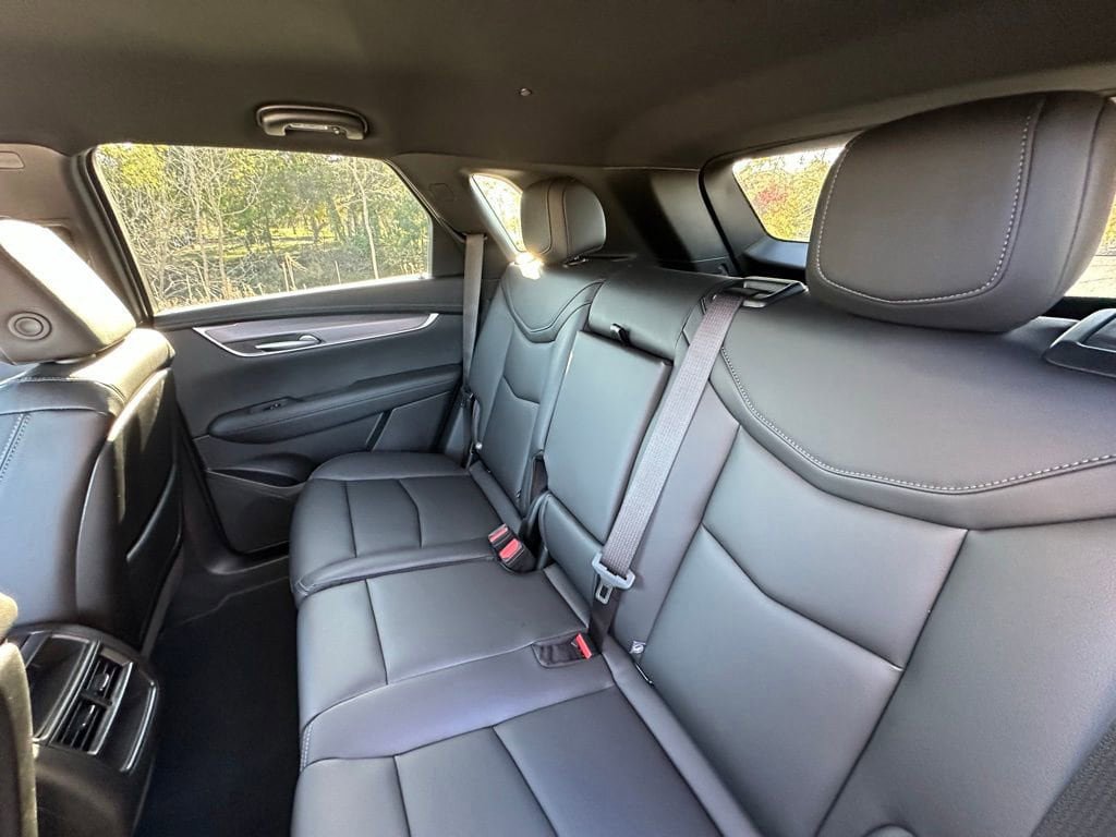 New 2026 Cadillac XT5 Luxury FWD image 23