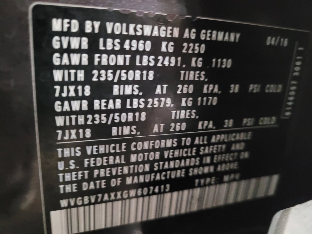 Used 2016 Volkswagen Tiguan SE image 33