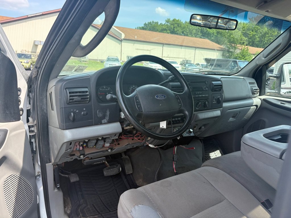 Used 2007 Ford F250 XL AWD/4WD image 11