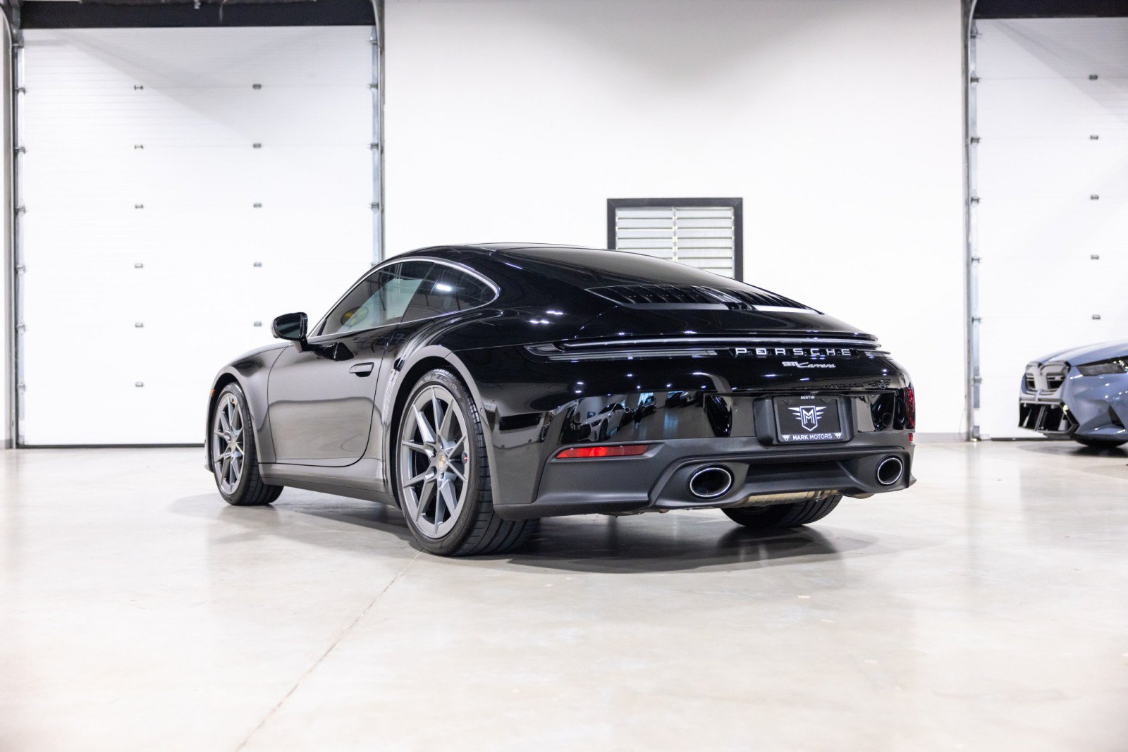 Used 2025 Porsche 911 Carrera RWD image 6