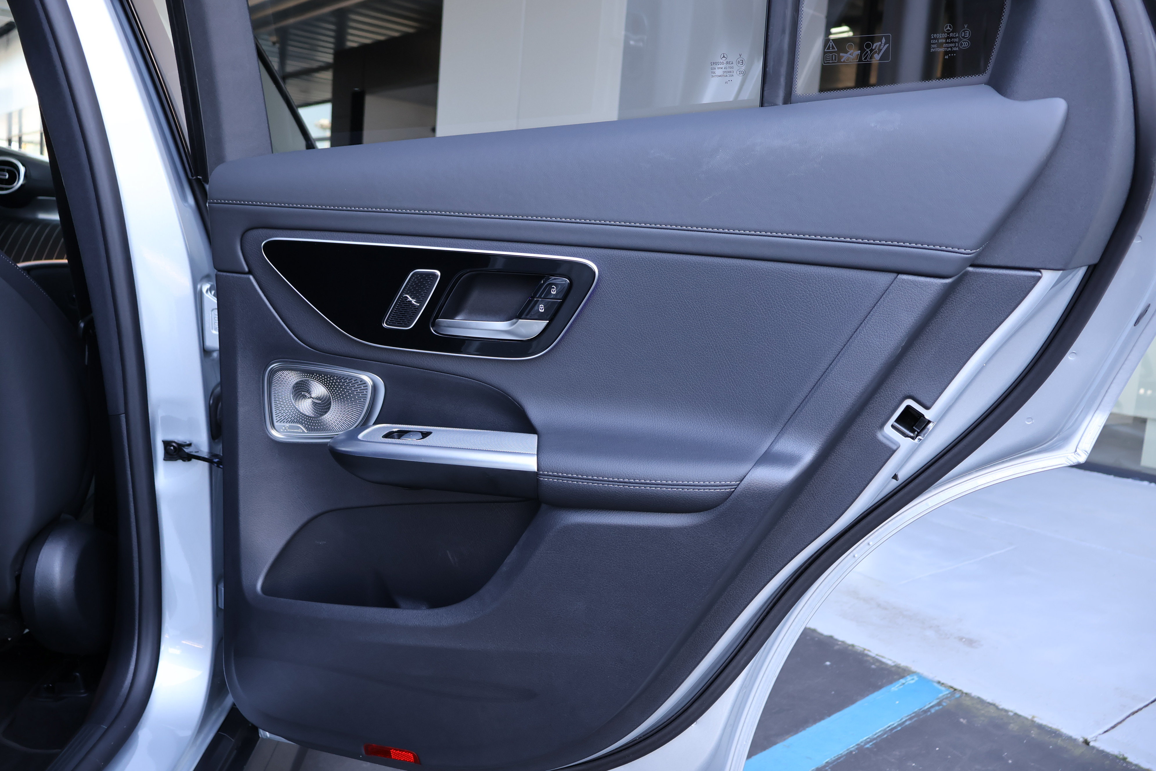 Certified 2024 Mercedes-Benz GLC 300 4MATIC image 26