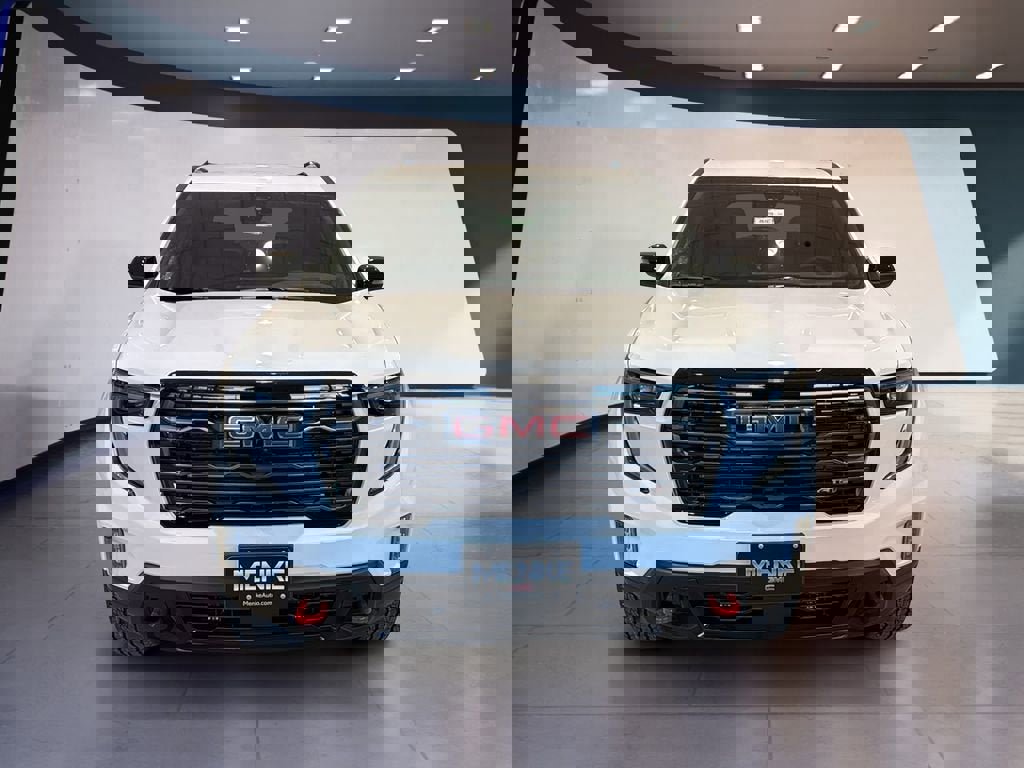 New 2026 GMC Acadia AT4 w/ LPO, Floor Liner Package image 2