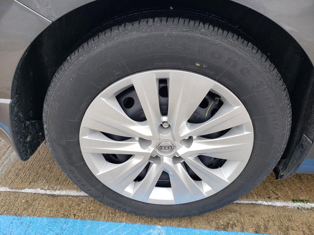 Certified 2025 Nissan Sentra S FWD image 44