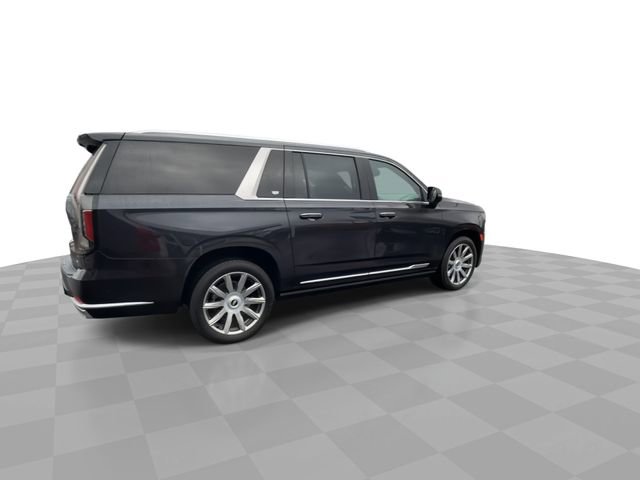 Certified 2022 Cadillac Escalade ESV Premium Luxury Platinum w/ Heavy-Duty Trailer Package AWD/4WD image 8