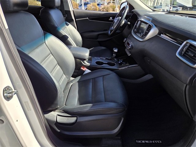 Certified 2020 Kia Sorento EX image 16