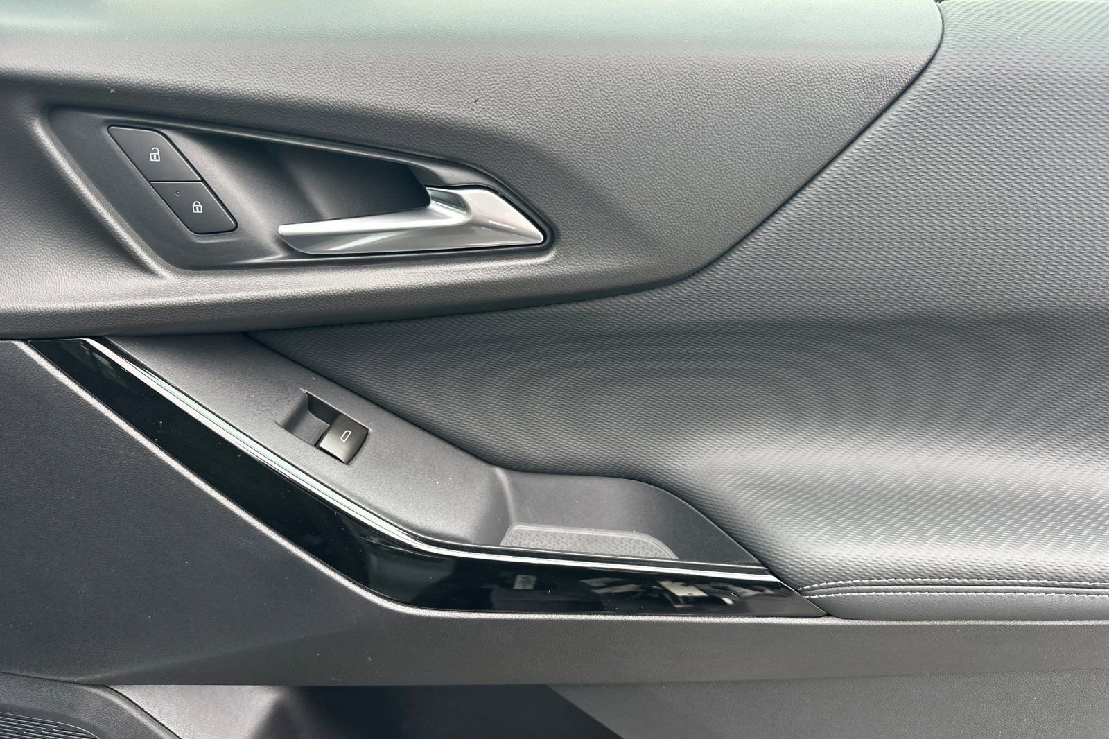 New 2026 Chevrolet Equinox LT w/ Safety and Technology Package image 20