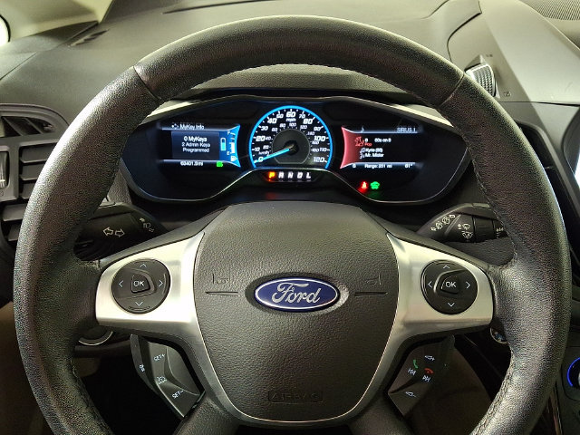 Used 2017 Ford C-MAX Titanium w/ Equipment Group 301A FWD image 19