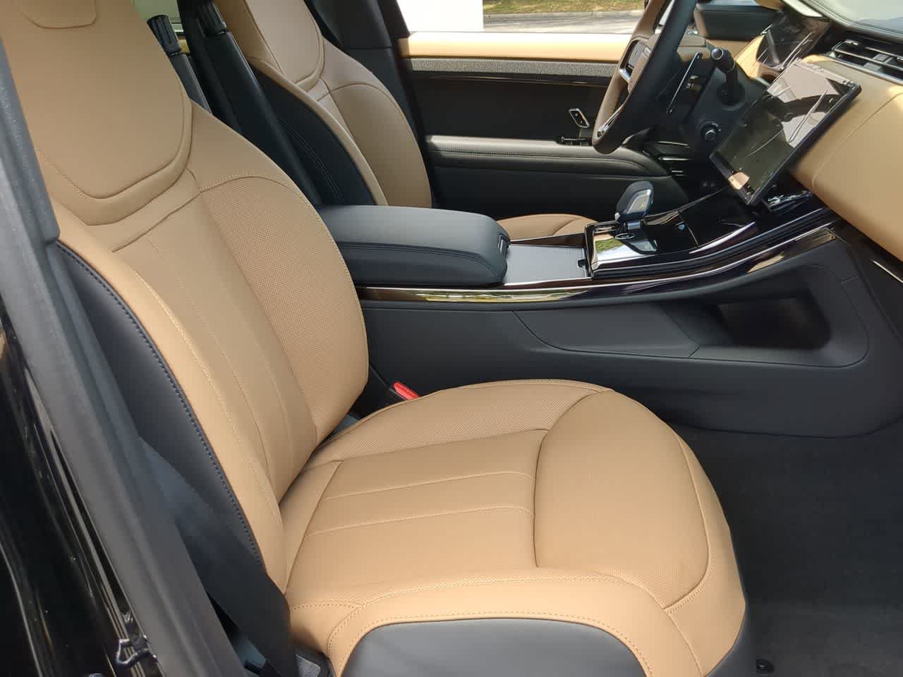 New 2026 Land Rover Range Rover Sport Dynamic SE AWD/4WD image 24