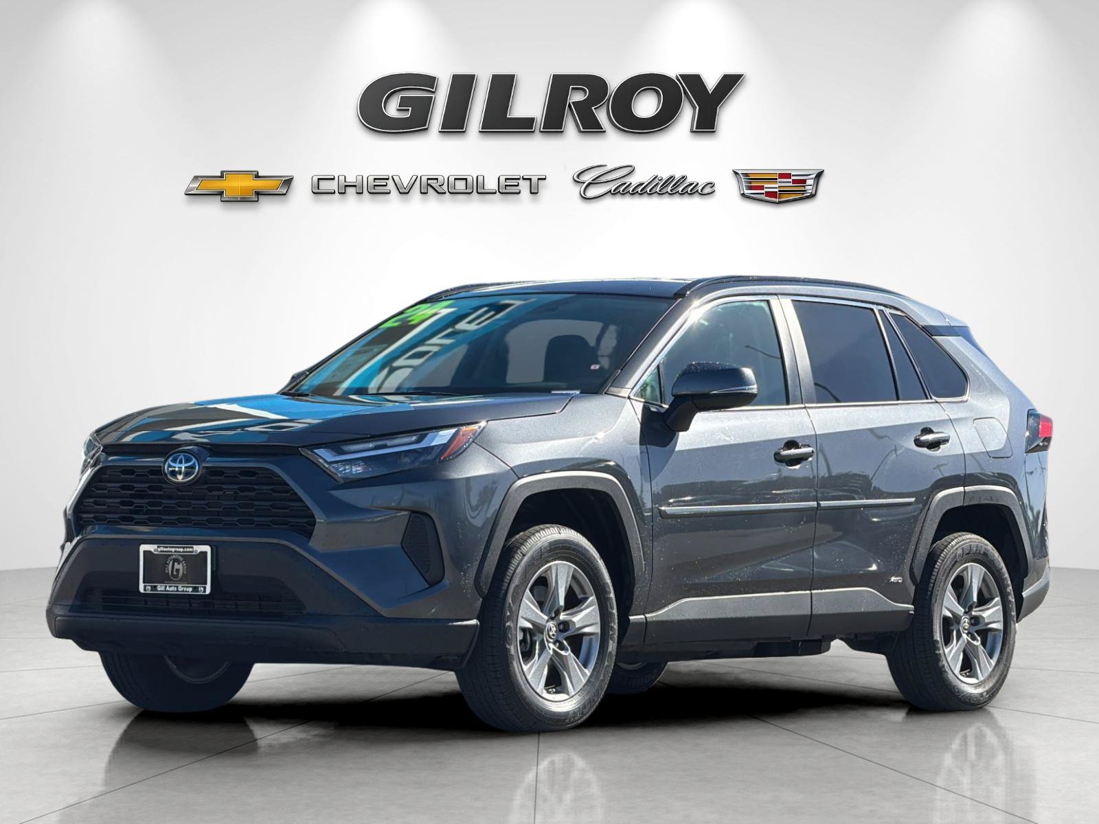Used 2024 Toyota RAV4 LE AWD/4WD image 7