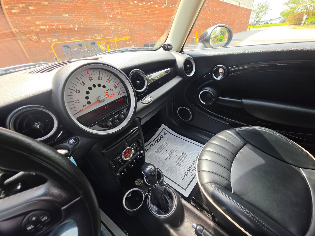 Used 2011 MINI Cooper Hardtop FWD image 25