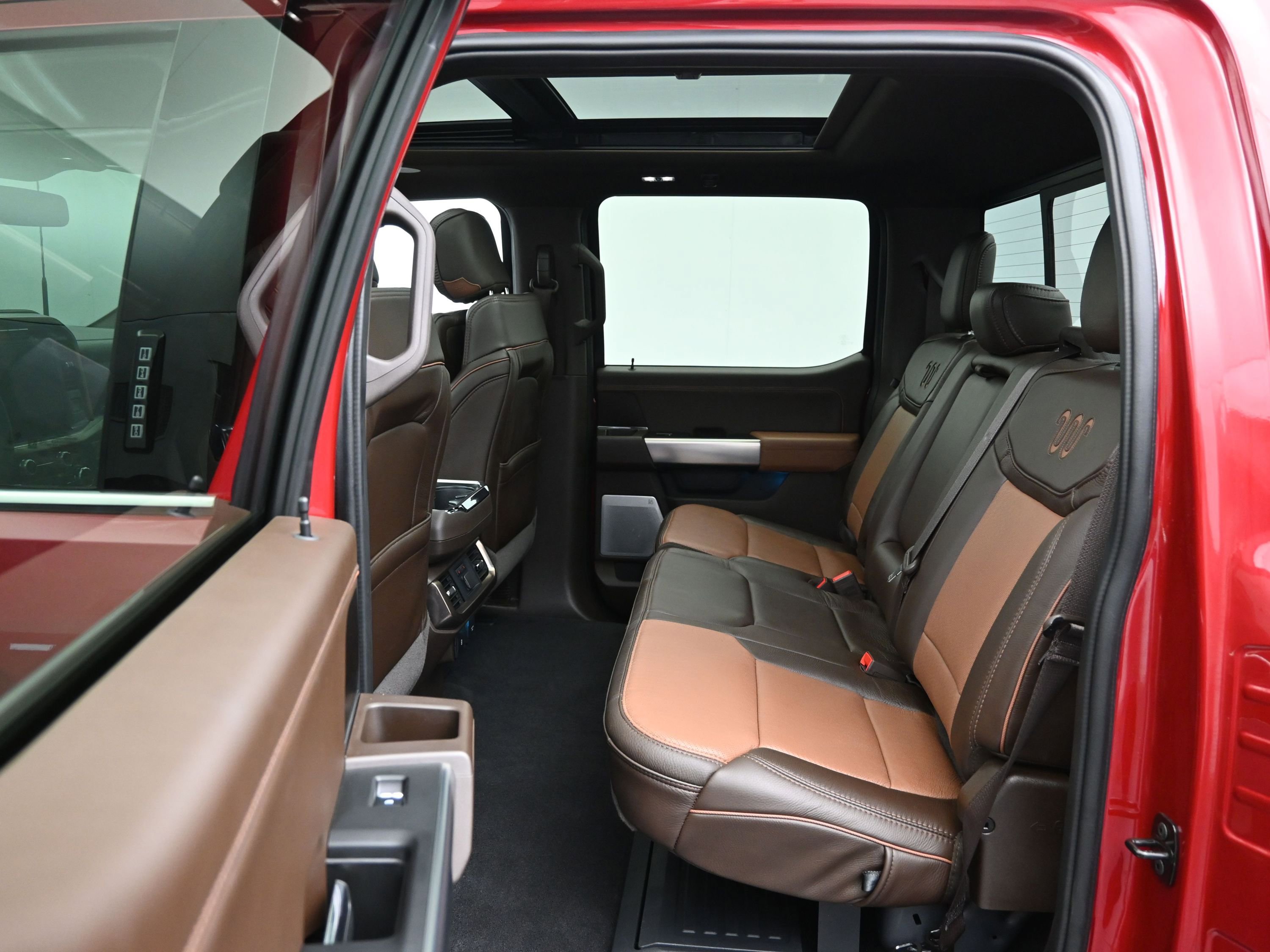 Used 2024 Ford F150 King Ranch w/ FX4 Off-Road Package AWD/4WD image 11