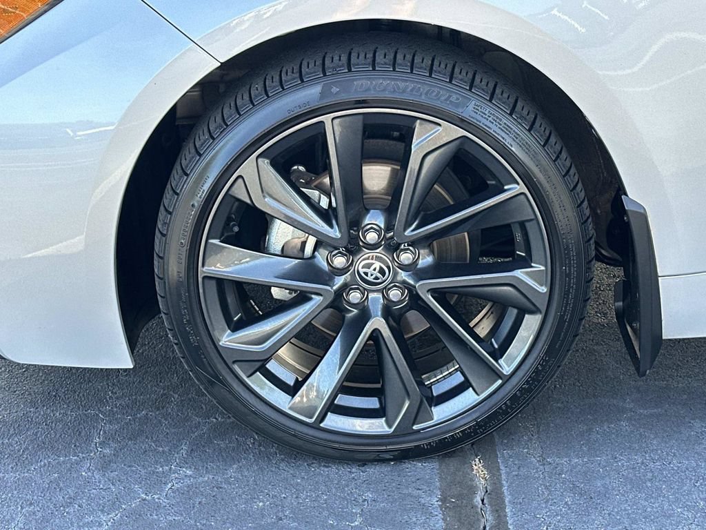 Used 2024 Toyota Corolla XSE FWD image 11