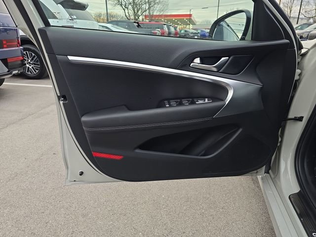 New 2026 Genesis G70 2.5T image 13