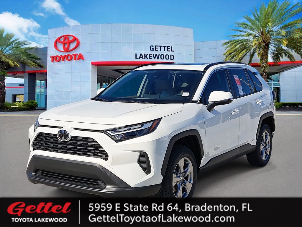 New 2025 Toyota RAV4 XLE video 1