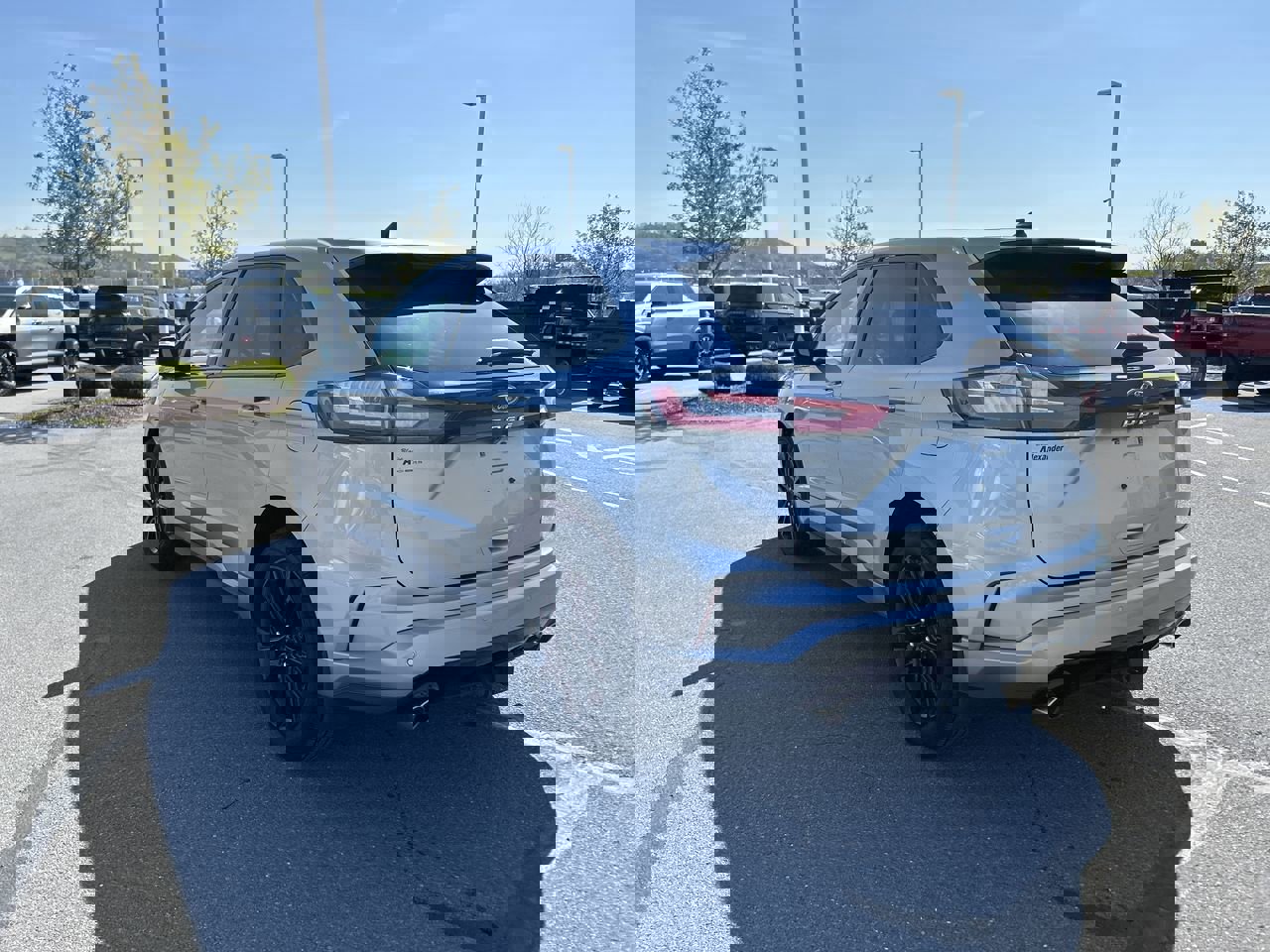 Used 2021 Ford Edge ST-Line AWD/4WD image 5