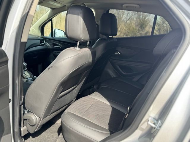Used 2022 Buick Encore Preferred w/ Safety Package AWD/4WD image 13