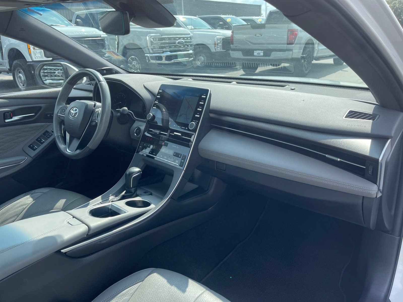 Used 2021 Toyota Avalon Limited AWD/4WD image 17