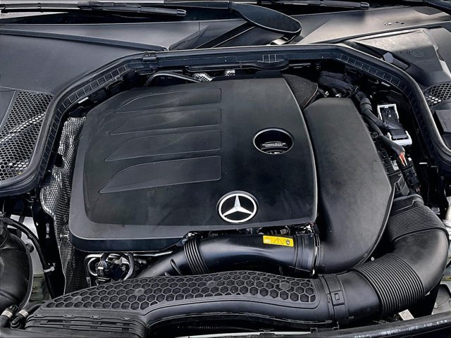 Used 2023 Mercedes-Benz C 300 4MATIC Cabriolet image 11