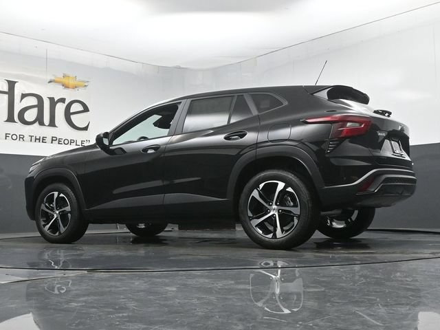 New 2026 Chevrolet Trax RS FWD image 33