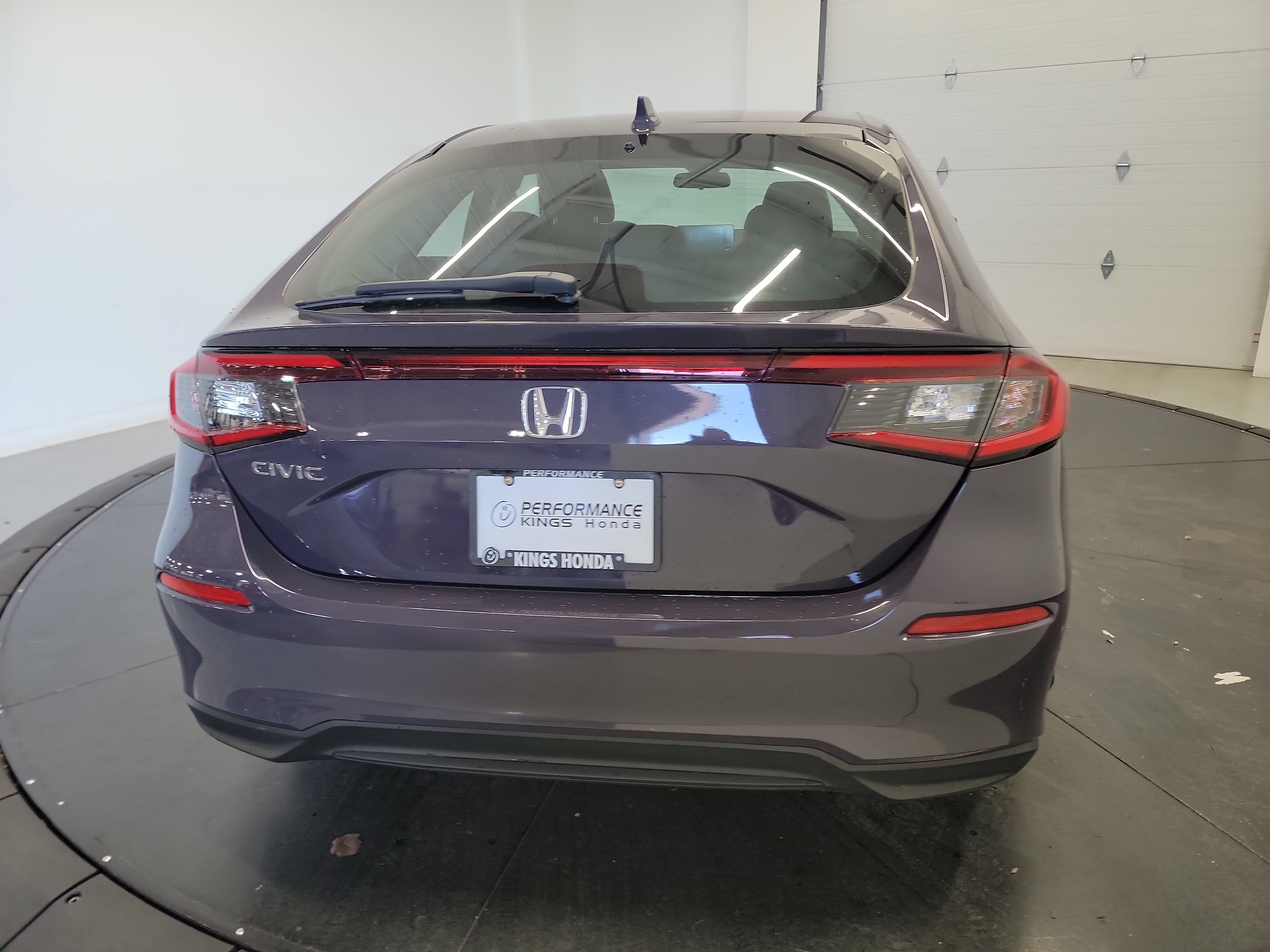 Used 2024 Honda Civic EX-L image 8