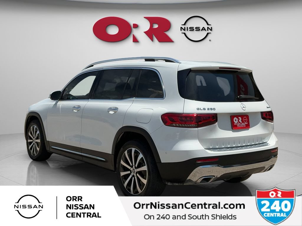 Used 2021 Mercedes-Benz GLB 250 4MATIC image 7