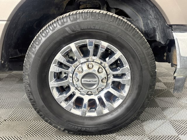 Used 2020 Ford F250 XLT w/ XLT Premium Package RWD image 26