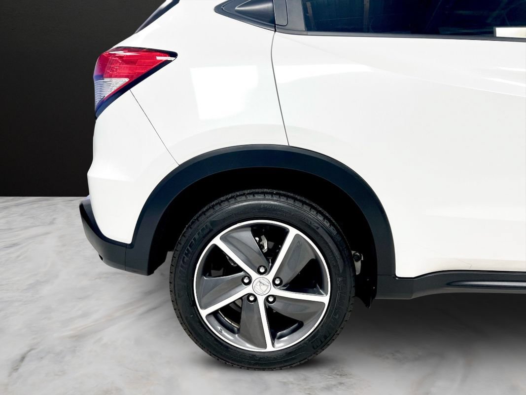Used 2022 Honda HR-V EX image 10