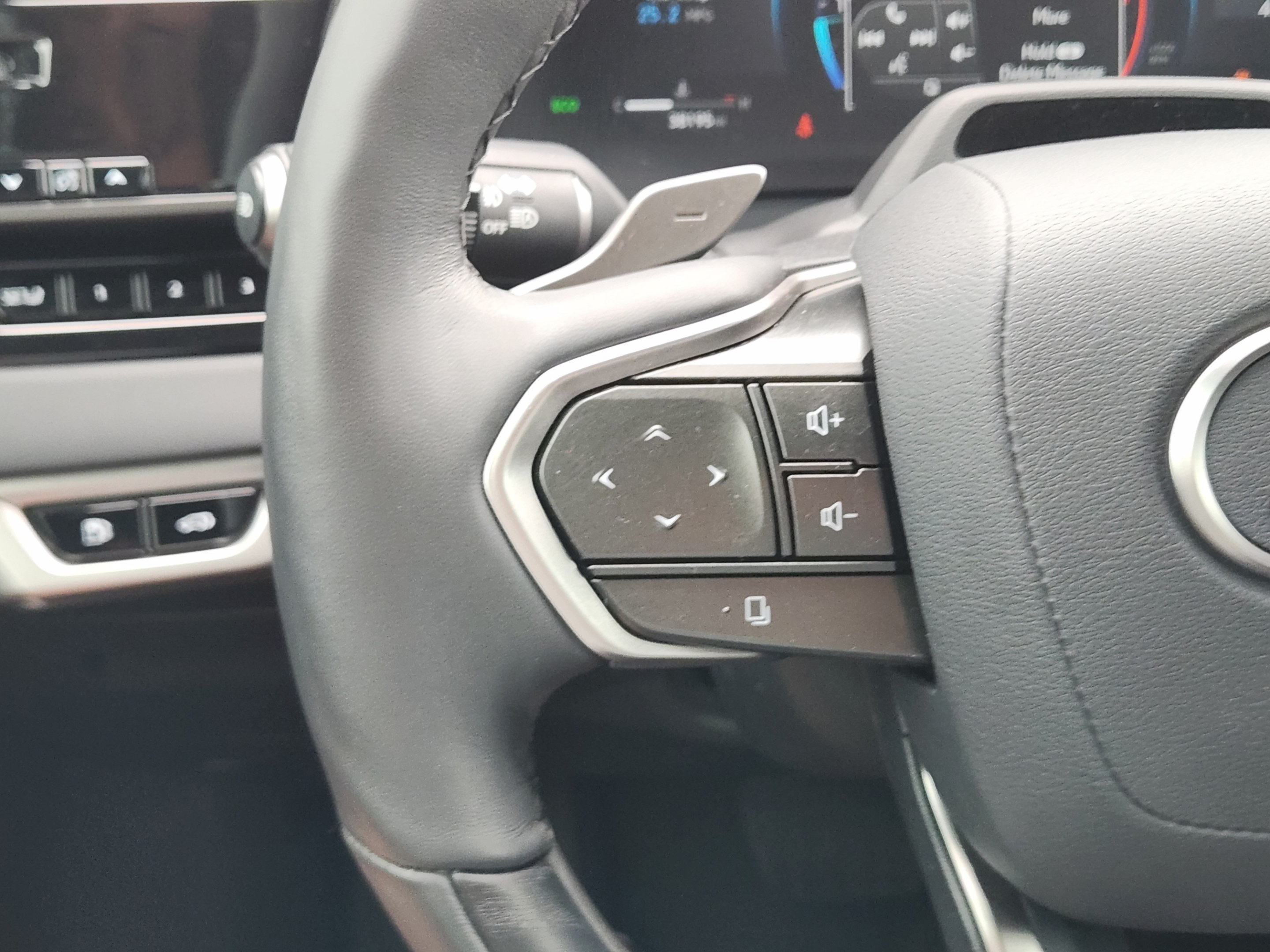 Certified 2025 Lexus RX 350 Premium Plus w/ Convenience Package FWD image 23