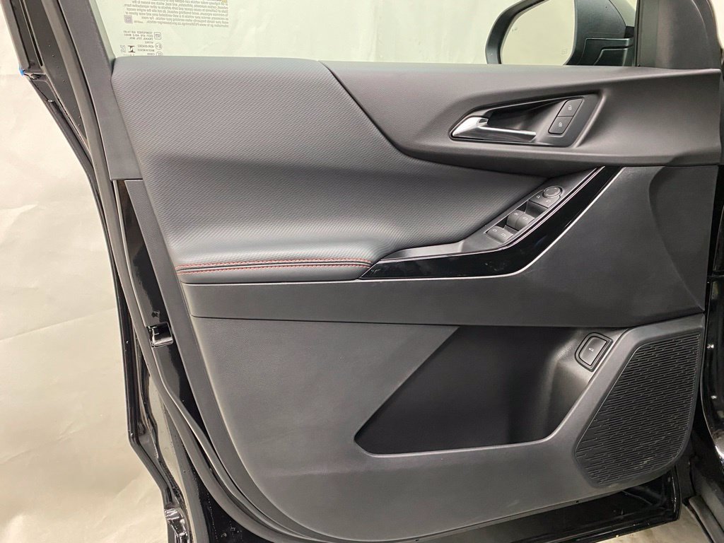 New 2027 Chevrolet Equinox RS w/ LPO, Floor Liner Package AWD/4WD image 10