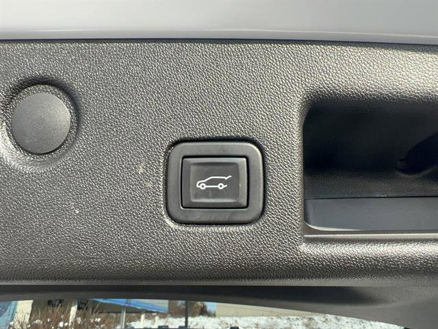 Used 2019 Chevrolet Equinox Premier image 10