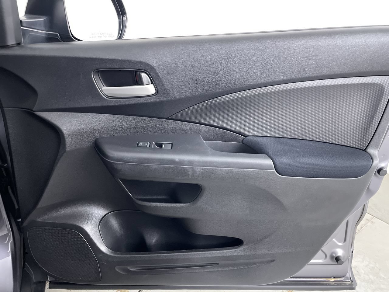 Used 2016 Honda CR-V LX image 22