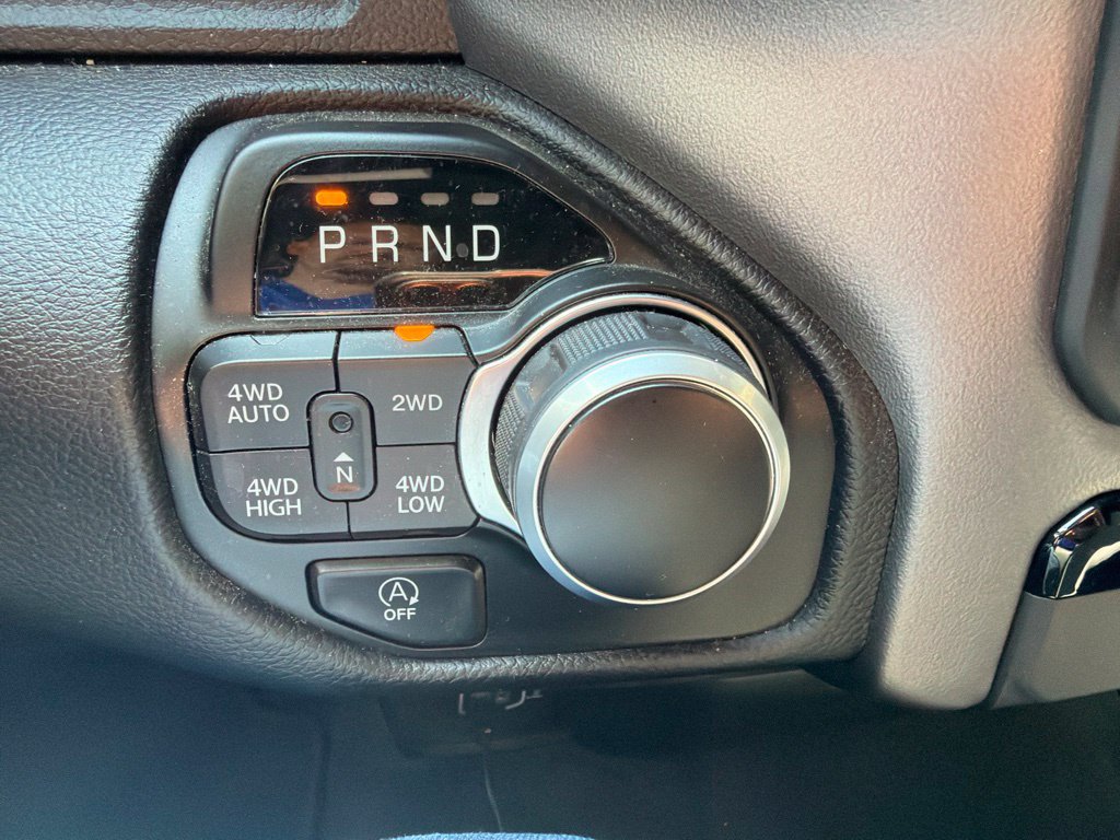 Used 2022 RAM 1500 Big Horn AWD/4WD image 11