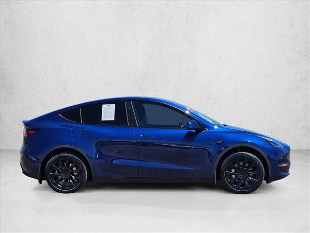 Used 2024 Tesla Model Y Long Range AWD/4WD image 5