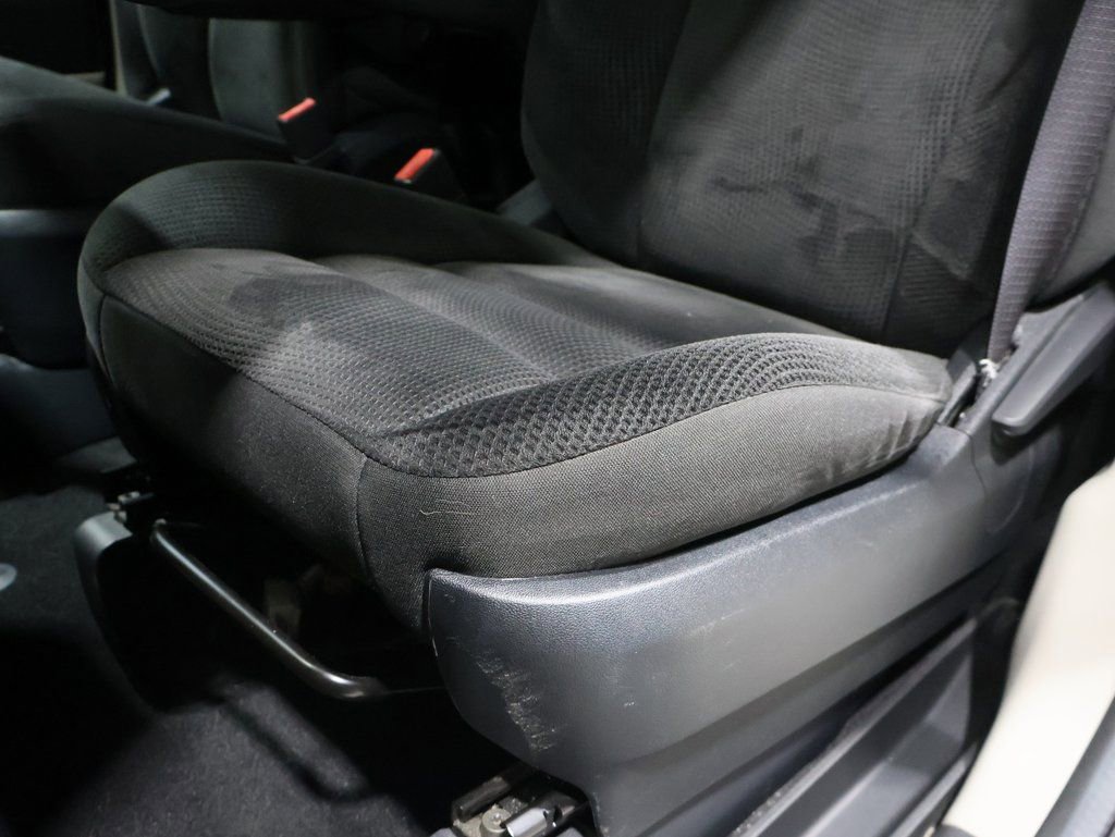 Certified 2020 Dodge Grand Caravan SE w/ UConnect Hands-Free Group image 13