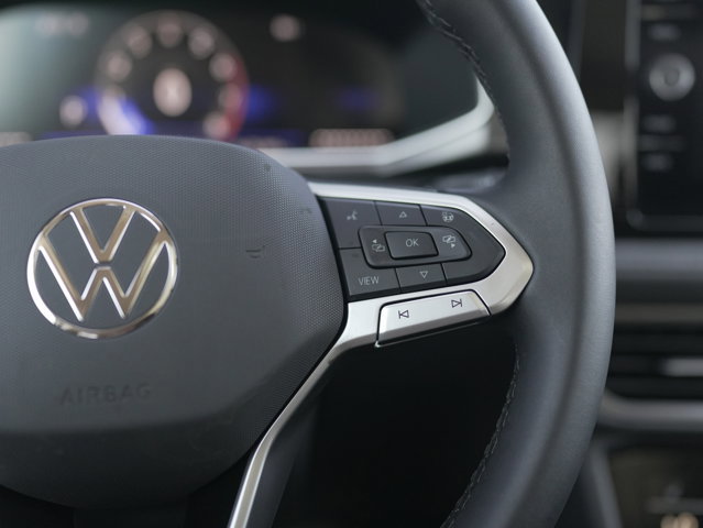 New 2025 Volkswagen Taos SE AWD/4WD image 20