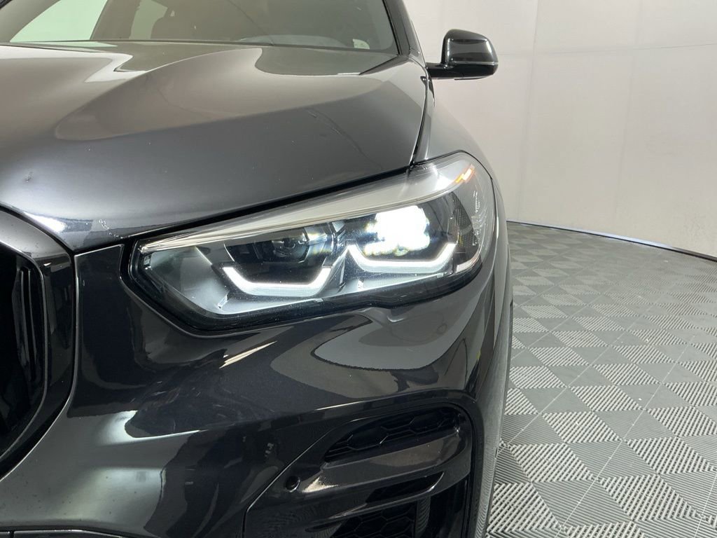 Certified 2022 BMW X5 sDrive40i w/ M Sport Package image 8