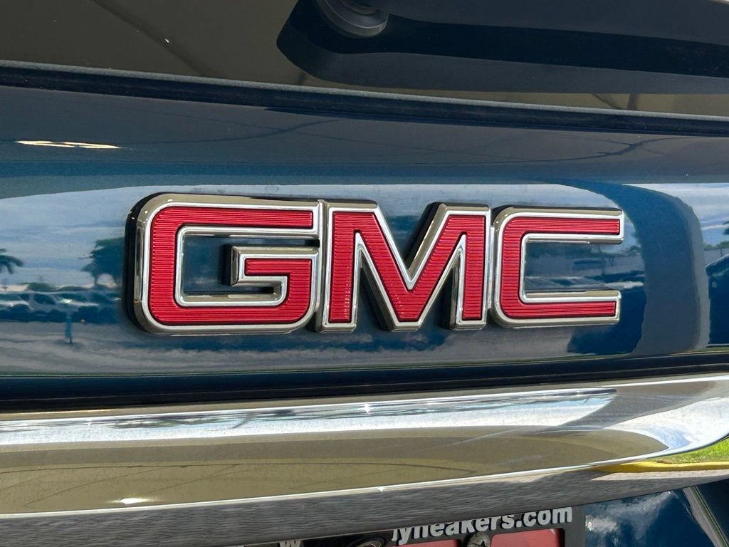 Used 2020 GMC Terrain SLT w/ Preferred Package FWD image 23