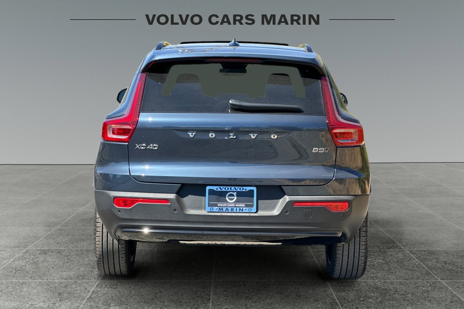 New 2026 Volvo XC40 B5 Ultra w/ Climate Package image 7