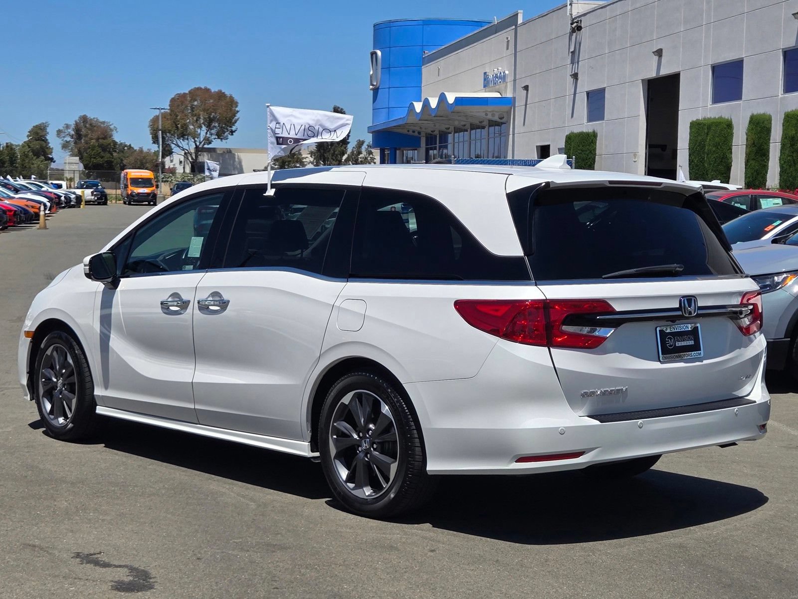 Used 2023 Honda Odyssey Elite image 5