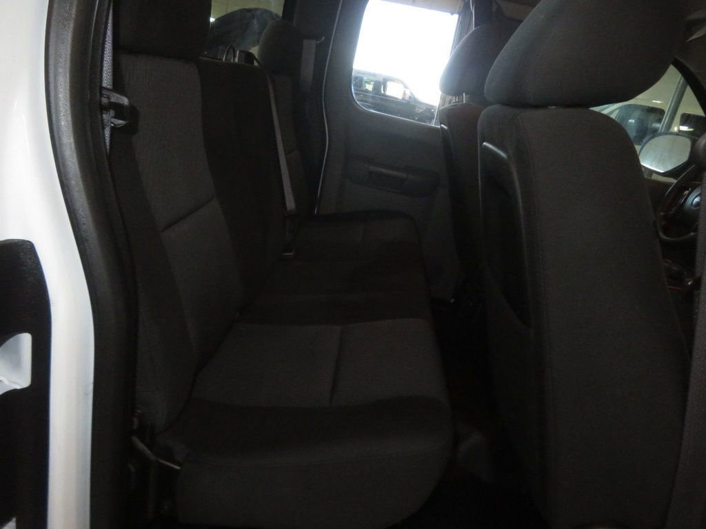 Used 2013 Chevrolet Silverado 1500 W/T image 28