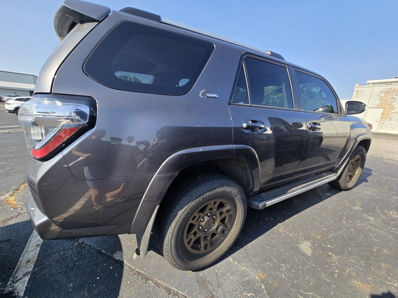 Used 2023 Toyota 4Runner SR5 AWD/4WD image 8