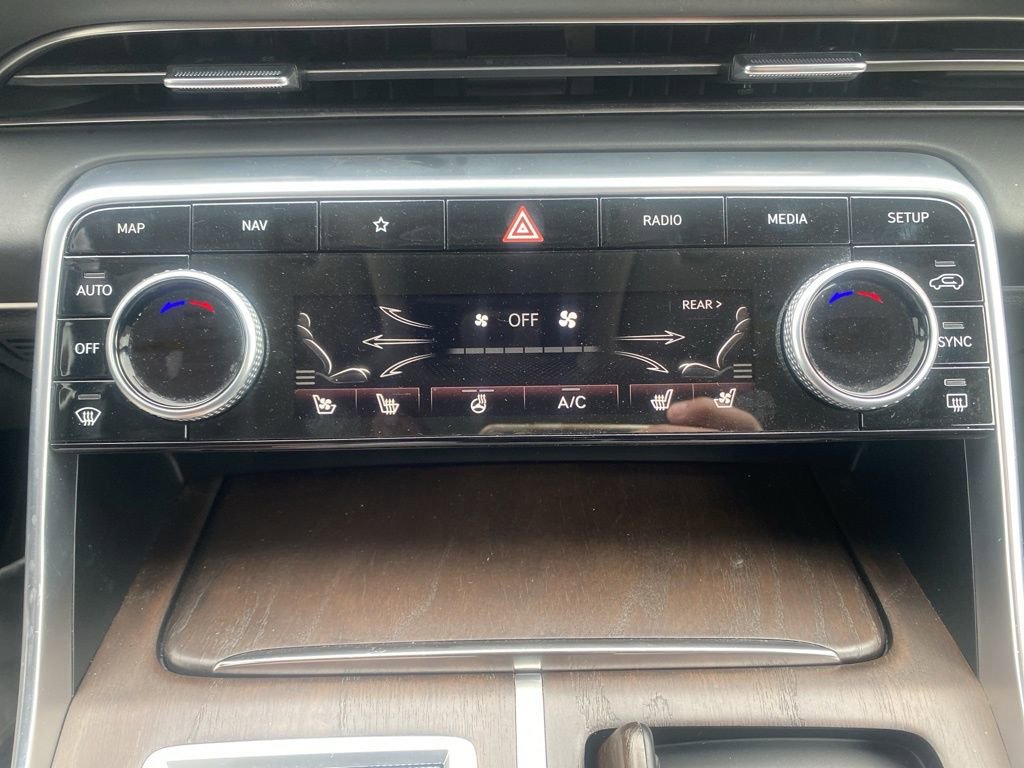 Used 2021 Genesis GV80 3.5T image 25