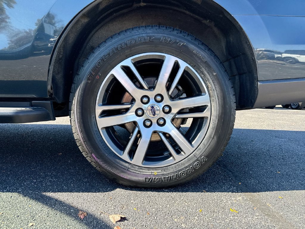 Used 2024 Ford Expedition Limited AWD/4WD image 29