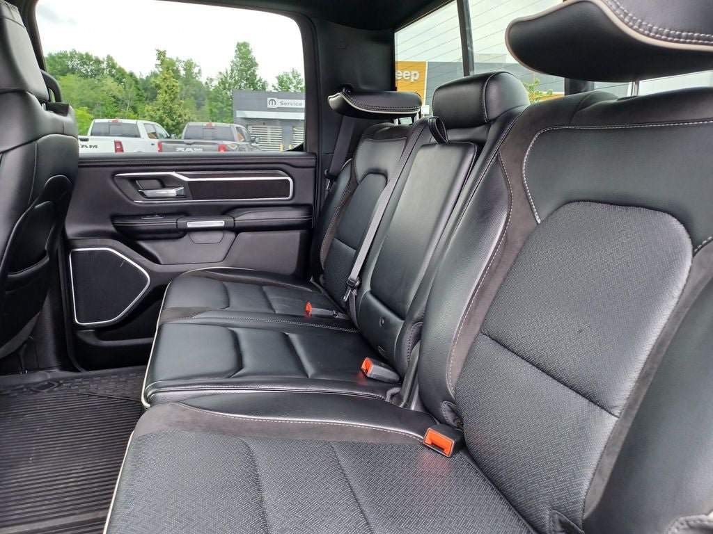 Used 2023 RAM 1500 Laramie AWD/4WD image 29