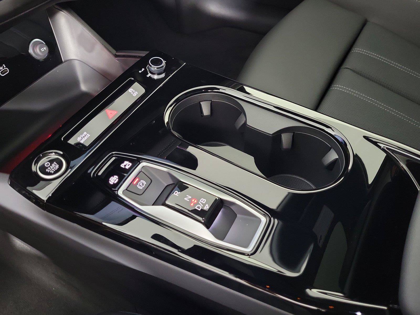 New 2027 Audi A6 e-tron Premium Plus AWD/4WD image 33