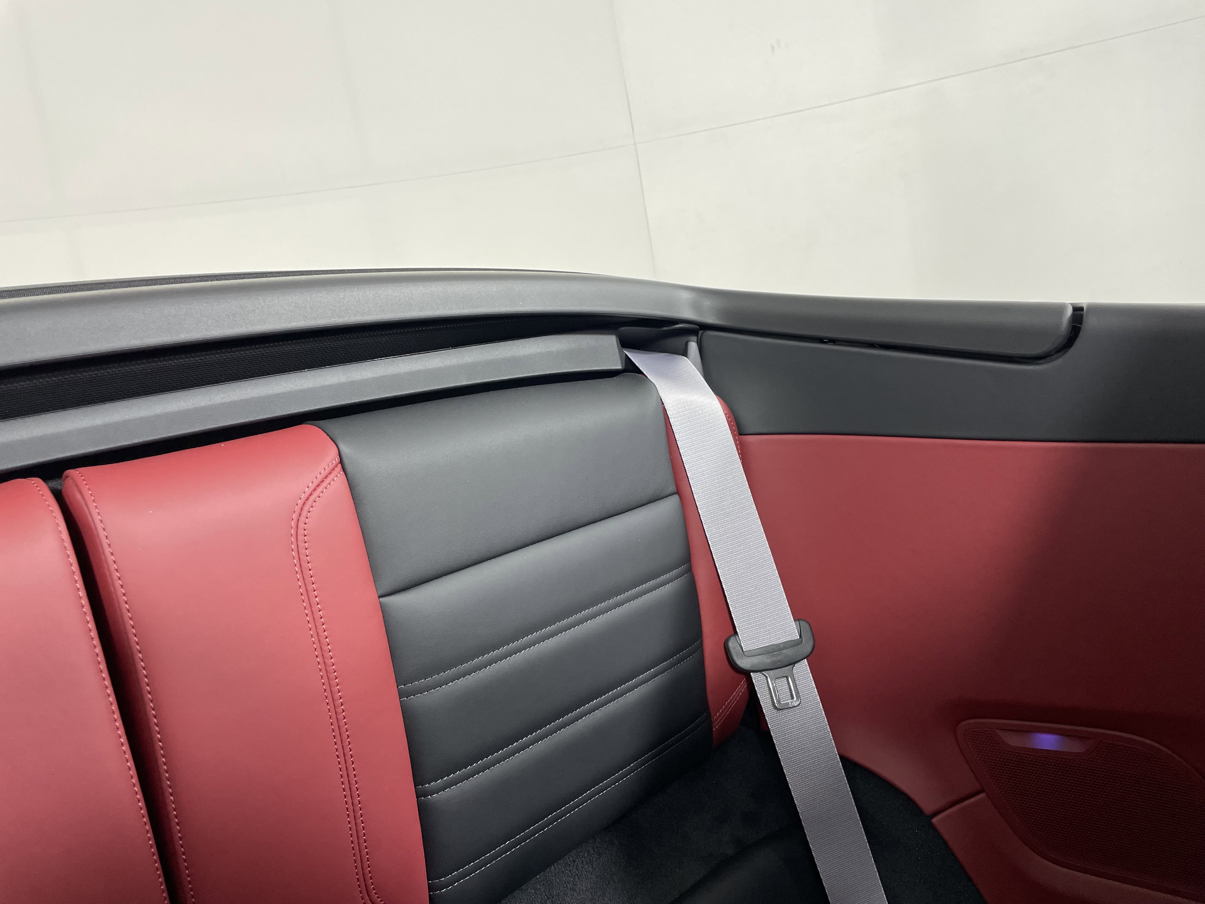 Certified 2025 Porsche 911 Turbo S image 17