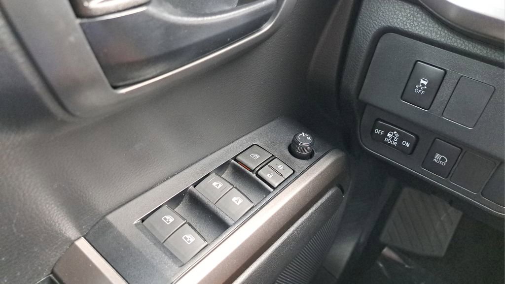 Certified 2023 Toyota Tacoma SR5 image 24